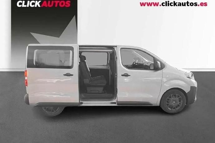 Käytetty Citroën Jumpy 180 HP (132 kW) 2025 Tila-auto