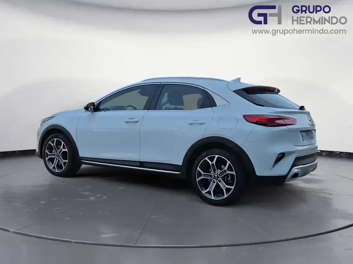 Usado Kia XCeed 120 CV (88 kW) 2020 Blanco SUV