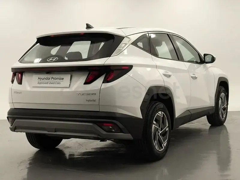 Usado Hyundai Tucson 215 CV (158 kW) 2025 Blanco SUV