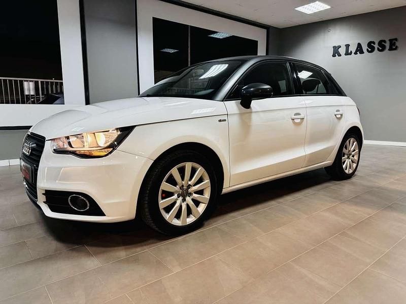 Usado Audi A1 Attraction 86 CV (63 kW) 2014 Blanco Utilitario
