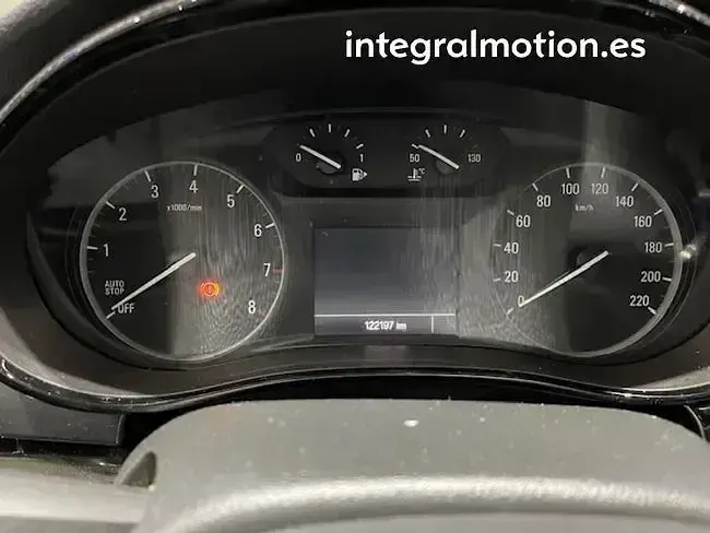 Usado Opel Mokka Selective 140 CV (102 kW) 2018 Negro SUV