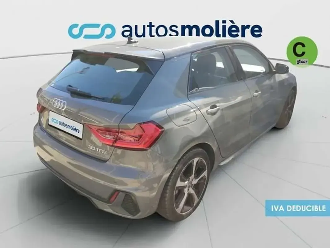 Usado Audi A1 Comfort 116 CV (85 kW) 2020 Gris SUV