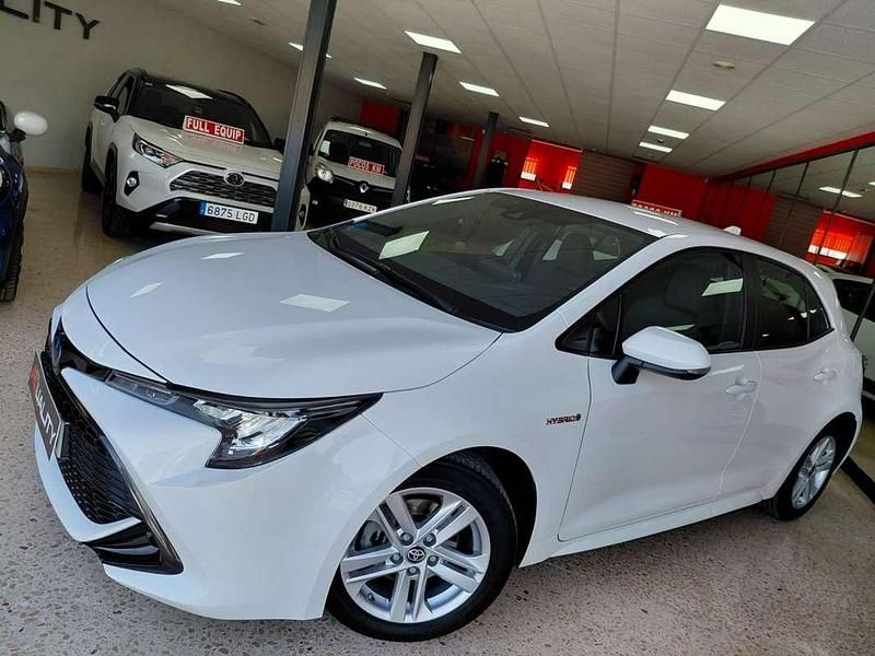 Usado Toyota Corolla Active 122 CV (89 kW) 2021 Blanco Utilitario