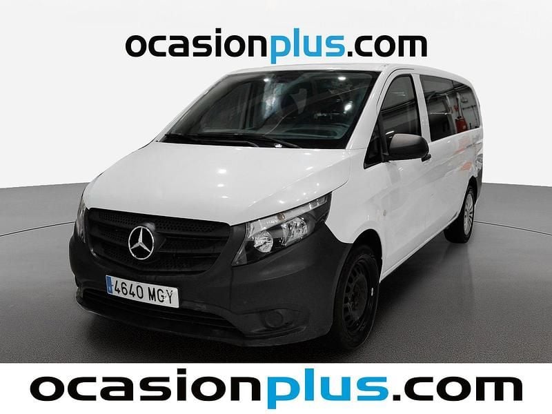 Usado Mercedes Vito 136 CV (100 kW) 2023 Blanco Van