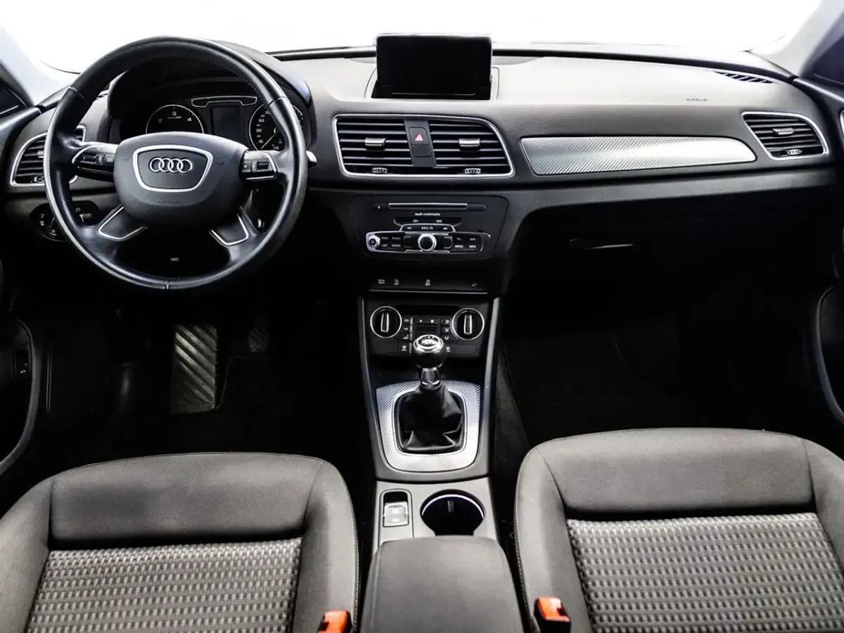 Usado Audi Q3 Design 150 CV (110 kW) 2017 Blanco SUV