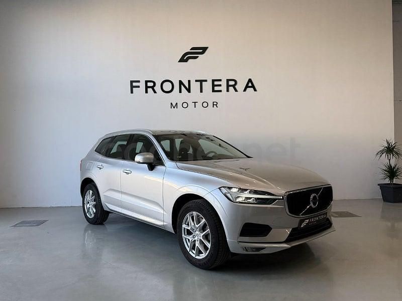 Usado Volvo XC60 Momentum 190 CV (139 kW) 2021 Gris / plata SUV