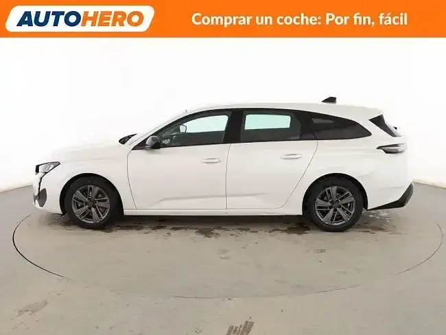 Usado Peugeot 308 Active 130 CV (95 kW) 2022 Blanco Familiar