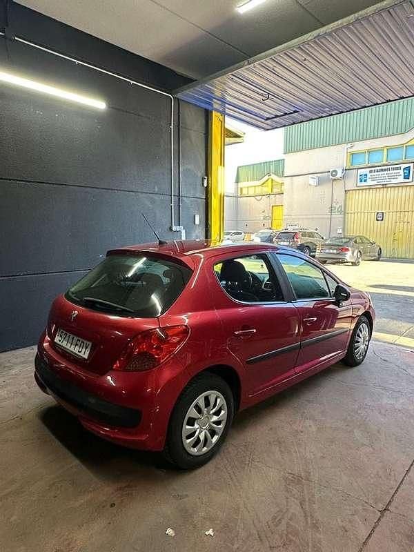 Usado Peugeot 207 90 CV (66 kW) 2007 Burdeos Berlina