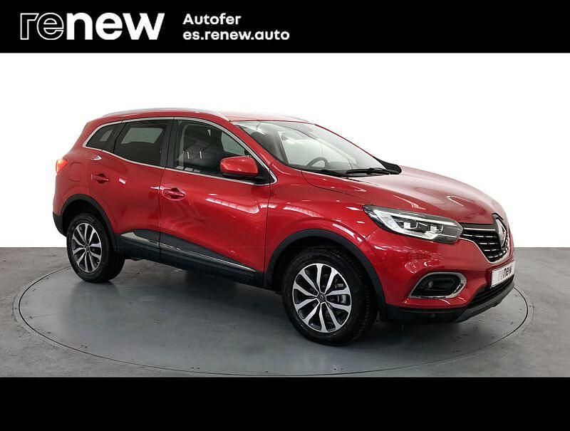 Usado Renault Kadjar Zen 140 CV (102 kW) 2022 Rojo SUV