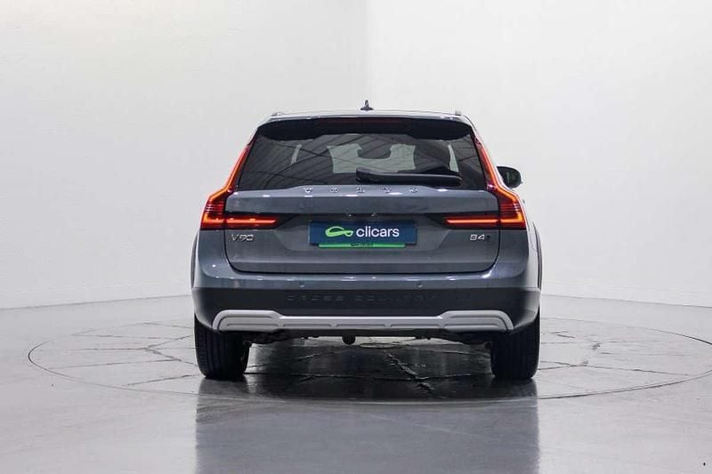Usado Volvo V90 CC Pro 197 CV (144 kW) 2021 Gris Familiar