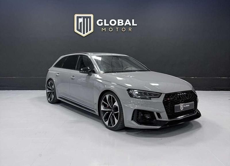 Usado Audi RS4 450 CV (330 kW) 2018 Gris Familiar