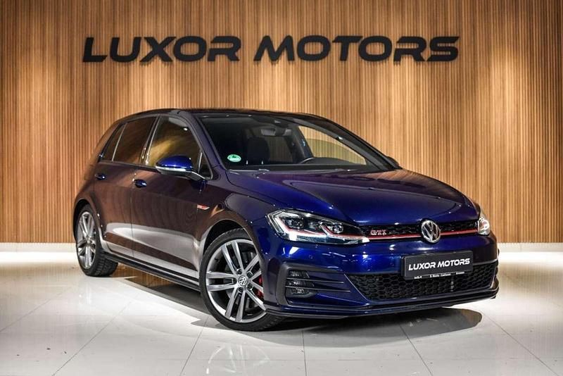 Usado VW Golf VII GTI 245 CV (180 kW) 2019 Azul Utilitario
