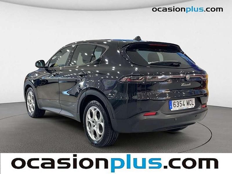 Usado Alfa Romeo Tonale Sprint 131 CV (96 kW) 2022 Negro SUV