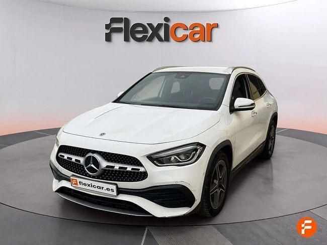 Usado Mercedes GLA200 150 CV (110 kW) 2022 Blanco SUV