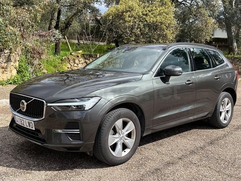 Usado Volvo XC60 Plus 197 CV (144 kW) 2022 Gris / plata SUV