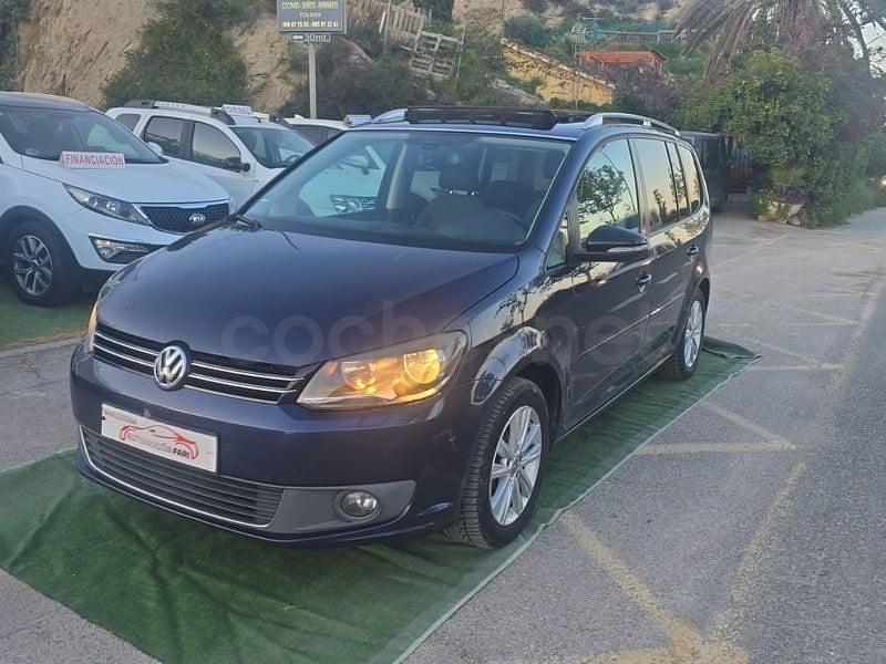 Usado VW Touran Advance 105 CV (77 kW) 2012 Azul Monovolumen
