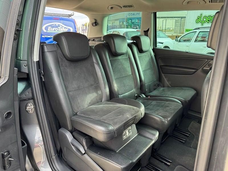 Usado VW Sharan Sport 177 CV (130 kW) 2013 Gris / plata Monovolumen