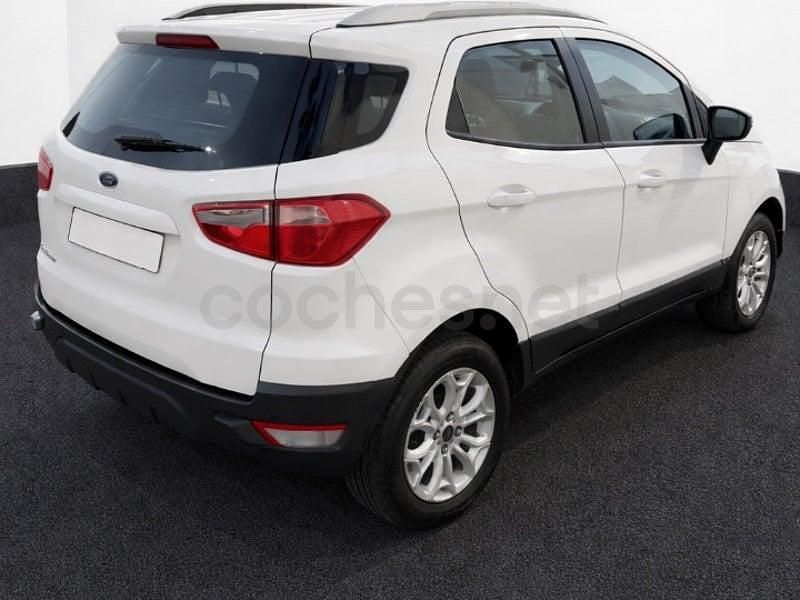 Usado Ford Ecosport Trend 95 CV (69 kW) 2016 Blanco SUV