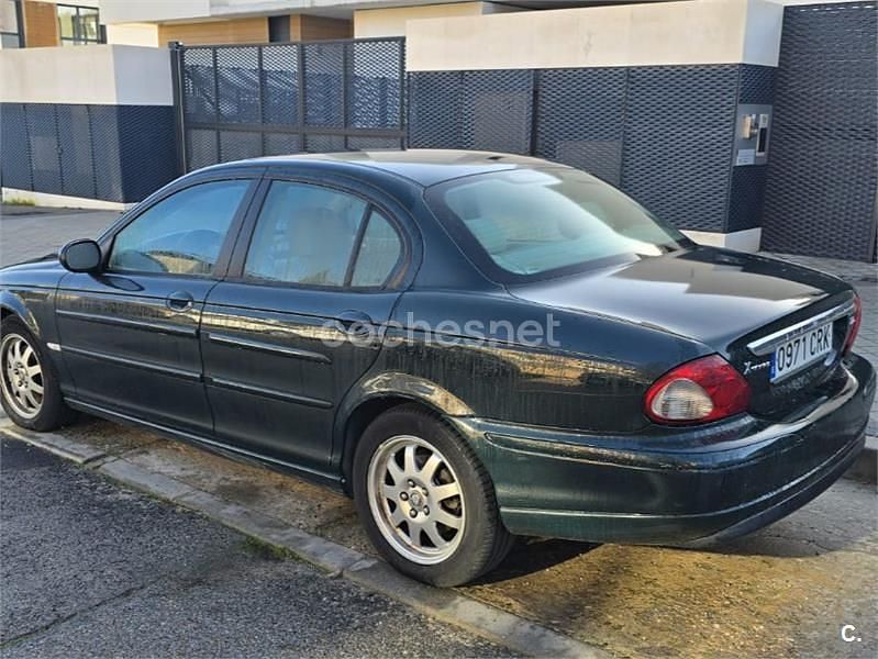 Usado Jaguar X-type Classic 130 CV (95 kW) 2004 Verde Berlina