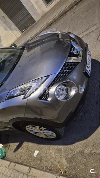 Usado Nissan Juke Acenta 110 CV (80 kW) 2016 Gris / plata SUV