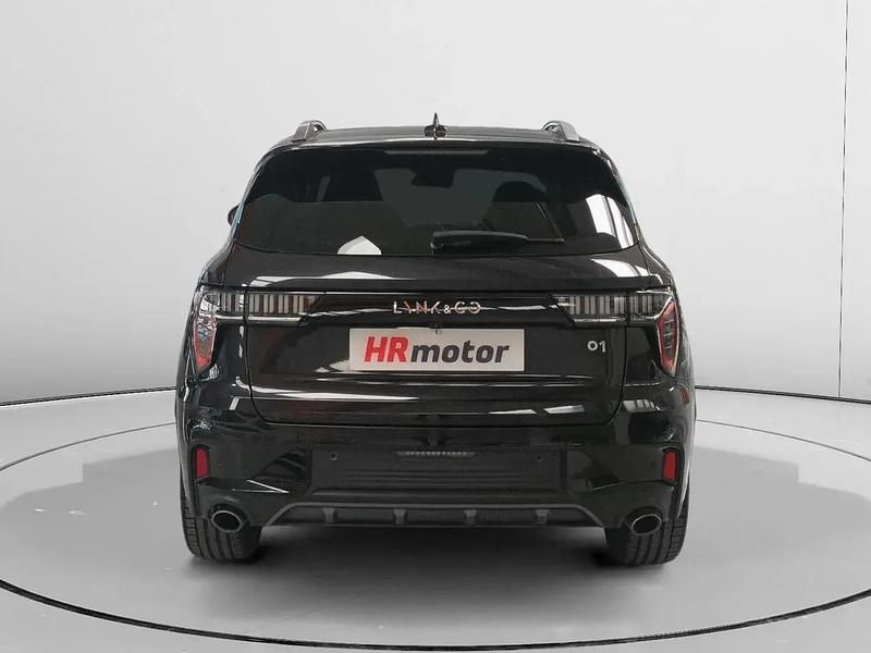 Usado Lynk & Co 01 261 CV (191 kW) 2022 Negro SUV