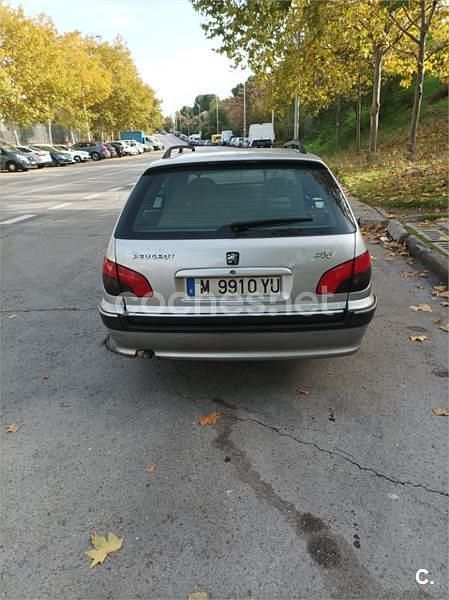 Usado Peugeot 406 110 CV (80 kW) 2000 Gris / plata Familiar