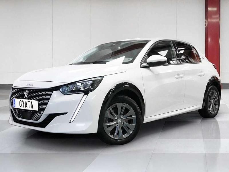 Usado Peugeot e-208 Allure 100 kW (136 CV) 2021 Blanco Utilitario