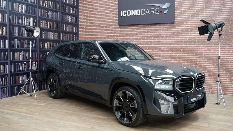 Usado BMW XM 661 CV (486 kW) 2024 Gris / plata SUV