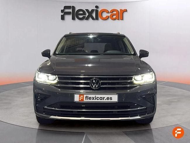 Usado VW Tiguan Life 245 CV (180 kW) 2021 Negro SUV