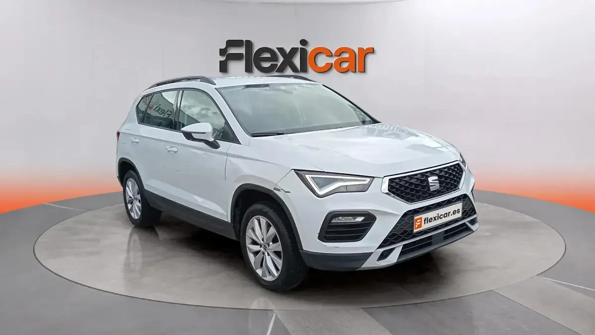 Usado Seat Ateca Style 150 CV (110 kW) 2023 Blanco SUV