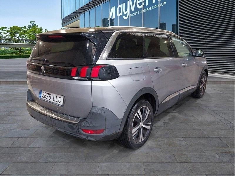 Usado Peugeot 5008 Allure 130 CV (95 kW) 2020 Gris SUV