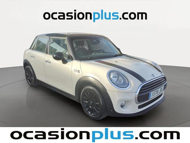 Käytetty Mini Cooper 136 HP (100 kW) 2016 Valkoinen Viistoperä