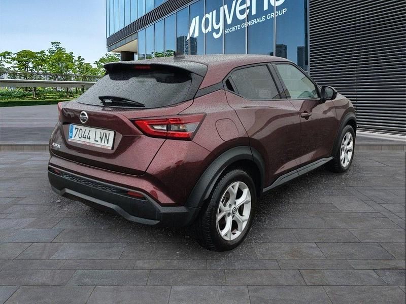 Usado Nissan Juke N-Connecta 114 CV (83 kW) 2021 Rojo SUV