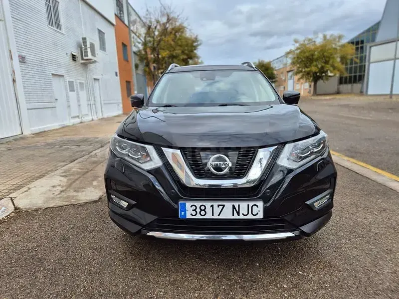 Usado Nissan X-Trail Tekna 177 CV (130 kW) 2017 Negro SUV