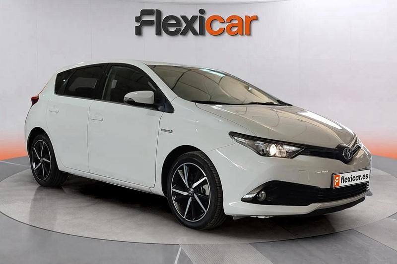 Blanco Usado 2018 Toyota Auris Hybrid Edition Utilitario | 13.890 € (Buen precio) - Imagen 1/4