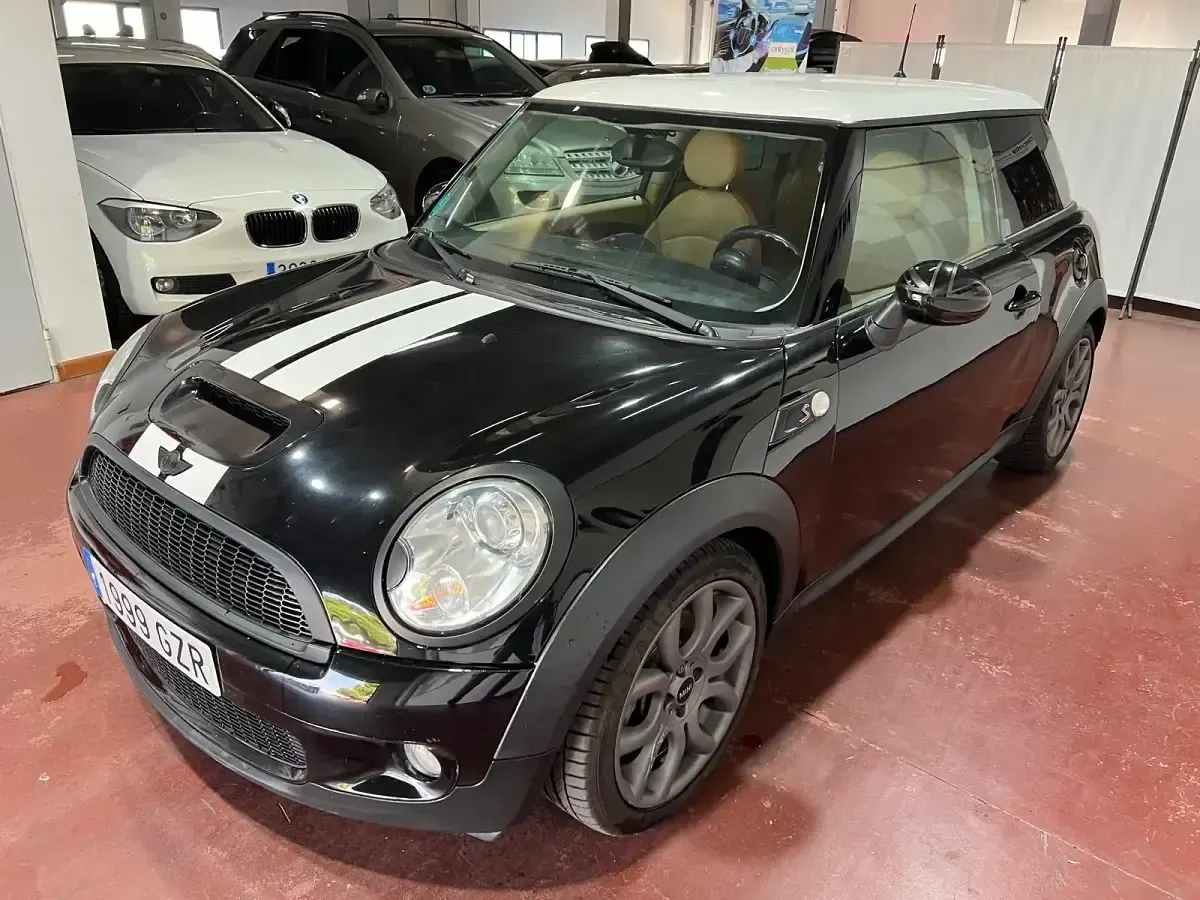 Usado Mini Cooper S 184 CV (135 kW) 2010 Negro Utilitario
