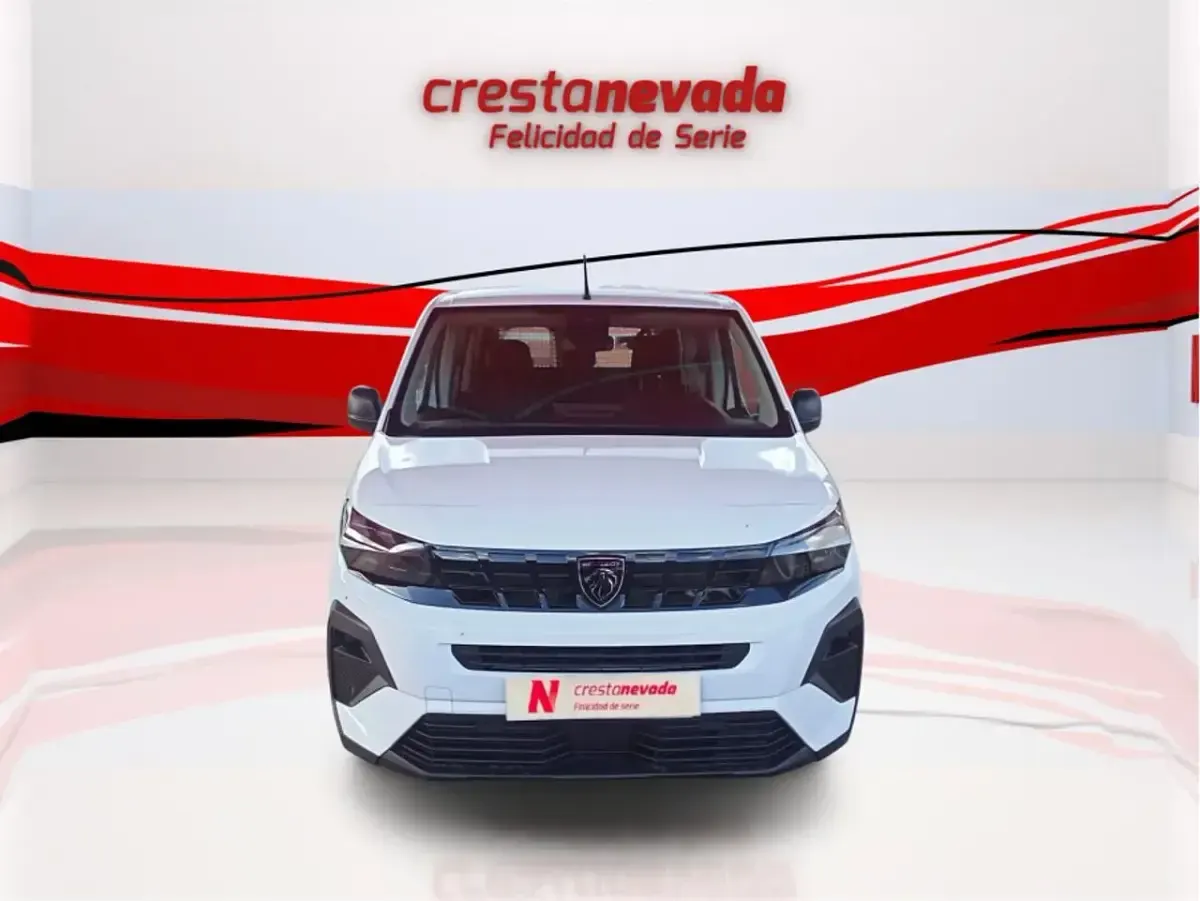 Usado Peugeot Rifter Business-Line 102 CV (75 kW) 2024 Blanco Monovolumen