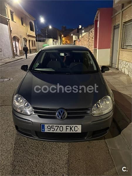 Usado VW Golf Plus Cross Highline 102 CV (75 kW) 2007 Gris / plata Monovolumen
