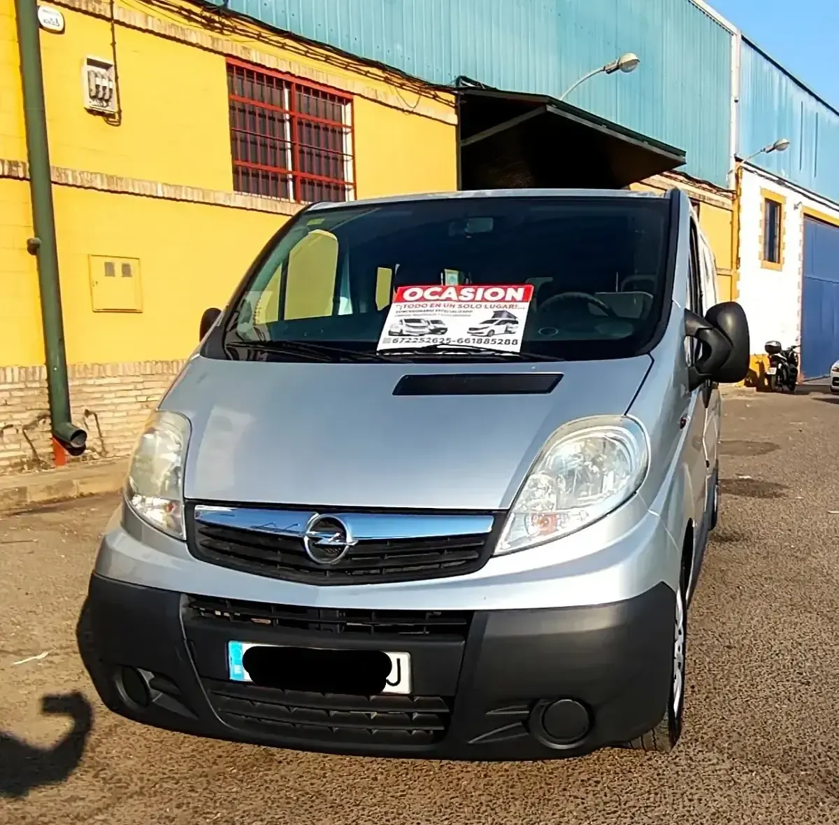 Usado Opel Vivaro 114 CV (83 kW) 2011 Gris Monovolumen