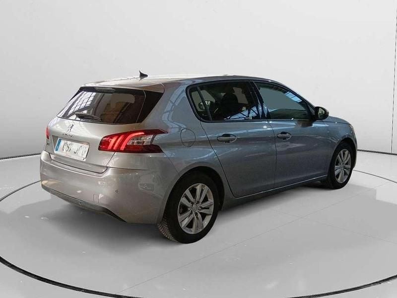 Usado Peugeot 308 Style 111 CV (81 kW) 2016 Gris Utilitario