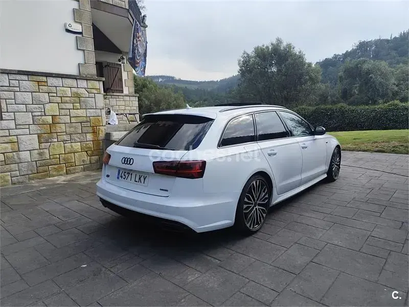 Usado Audi A6 Competition 326 CV (239 kW) 2016 Blanco Familiar
