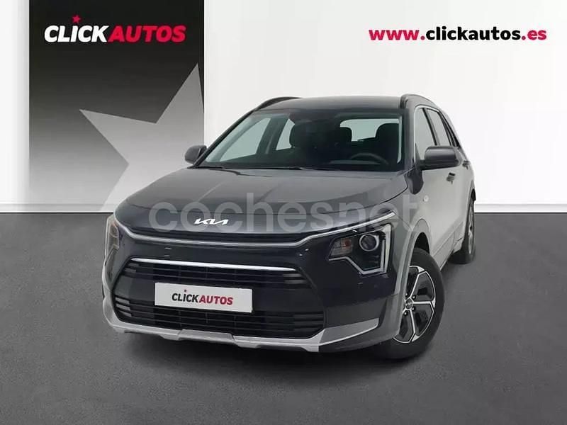 Gris Usado 2025 Kia Niro SUV | 25.250 € (Precio justo) - Imagen 1/4