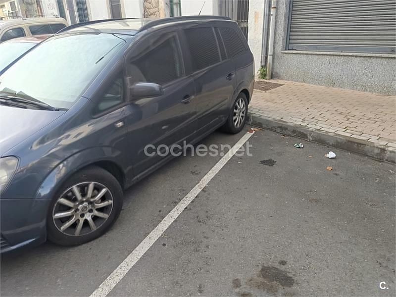 Usado Opel Zafira Enjoy 120 CV (88 kW) 2006 Gris / plata Monovolumen