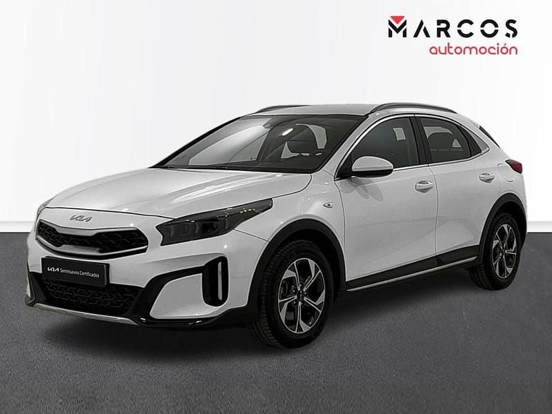 Blanco Usado 2024 Kia XCeed SUV | 22.200 € (Precio justo) - Imagen 1/4