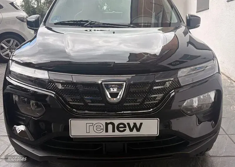 Usado Dacia Spring 33 kW (45 CV) 2023 Negro Utilitario
