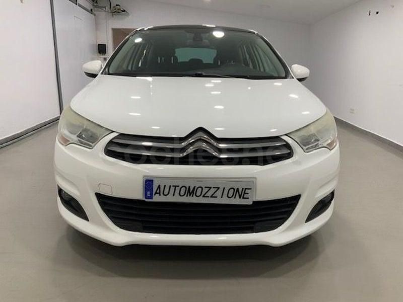 Usado Citroën C4 120 CV (88 kW) 2012 Blanco Berlina