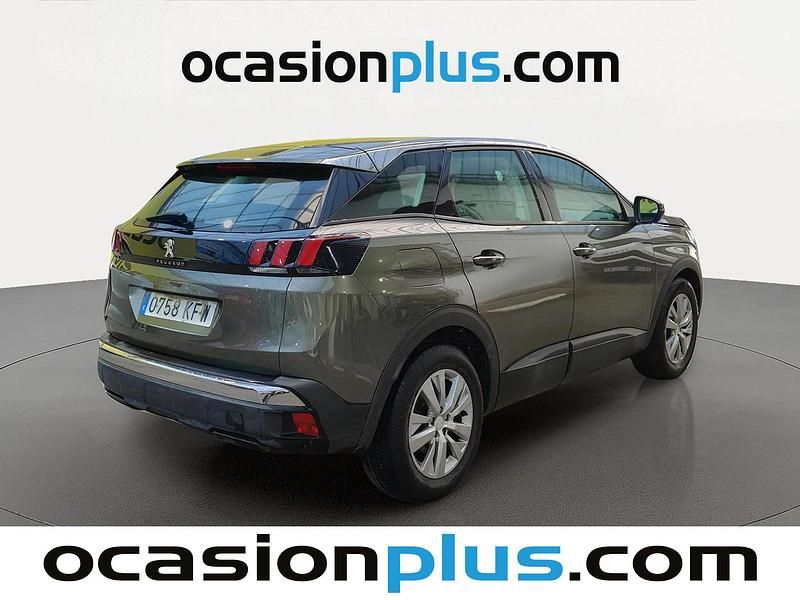 Usado Peugeot 3008 Active 131 CV (96 kW) 2017 Gris SUV
