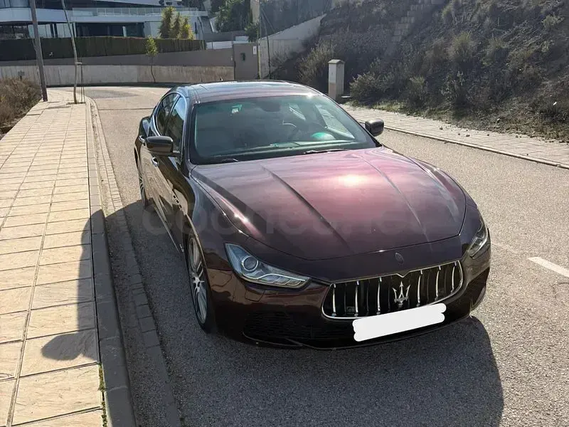 Usado Maserati Ghibli 410 CV (301 kW) 2015 Rojo Berlina