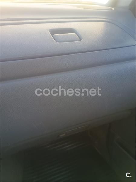 Usado Suzuki Vitara 75 CV (55 kW) 2000 Blanco SUV
