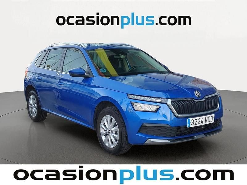 Usado Skoda Kamiq Ambition 110 CV (80 kW) 2022 Azul SUV